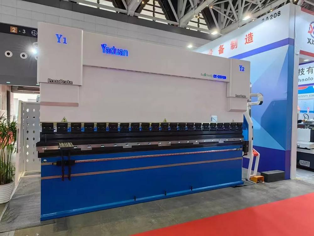 KECMT booth at the Xi'an Metal Fab Machine exhibition 2025, photo 4