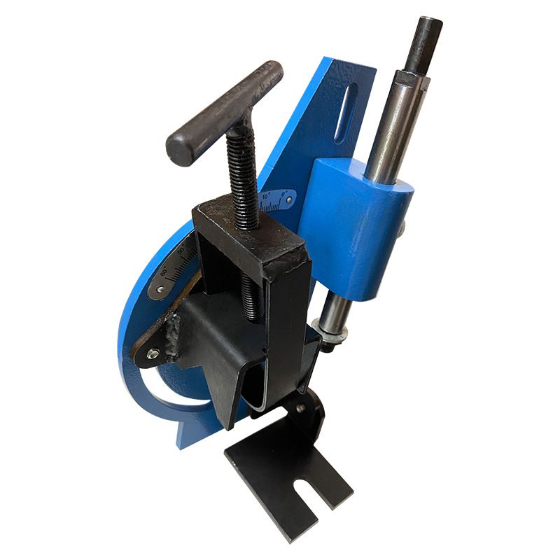Tube notcher cutting station detail